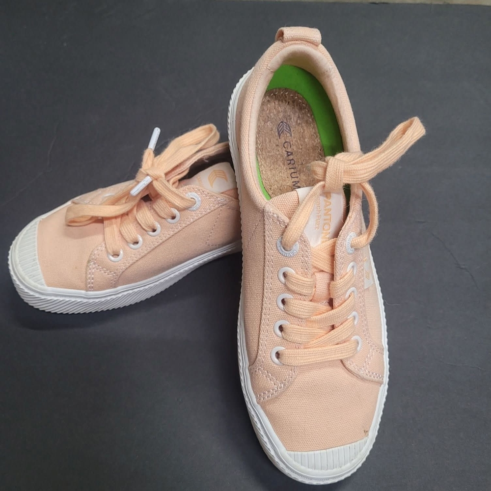 Peach Canvas Low-Top Sneakers - Unbranded